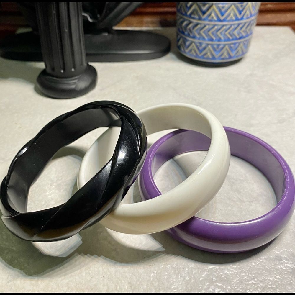 𝅺VINTAGE acrylic bracelets (3)